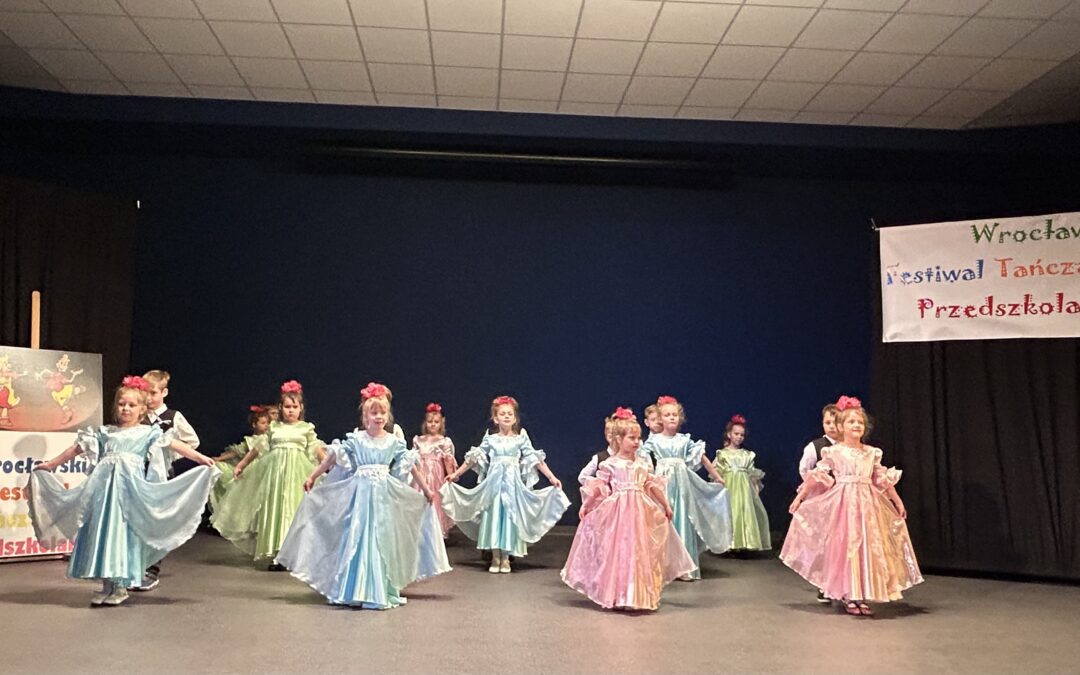 FESTIWAL TAŃCZĄCYCH PRZEDSZKOLAKÓW